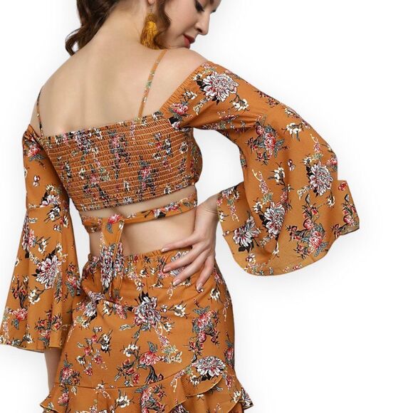 Two Piece Brown Floral Bell Sleeve Crop Top Ruffled Mini Skirt Summer Outfit NEW - Picture 2 of 4